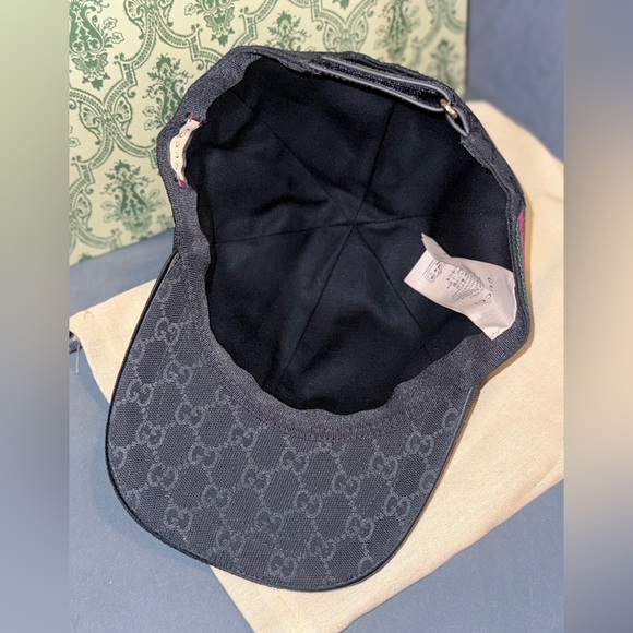 Gucci Original GG Canvas Baseball Hat with Web in black. - Picture 3 of 8